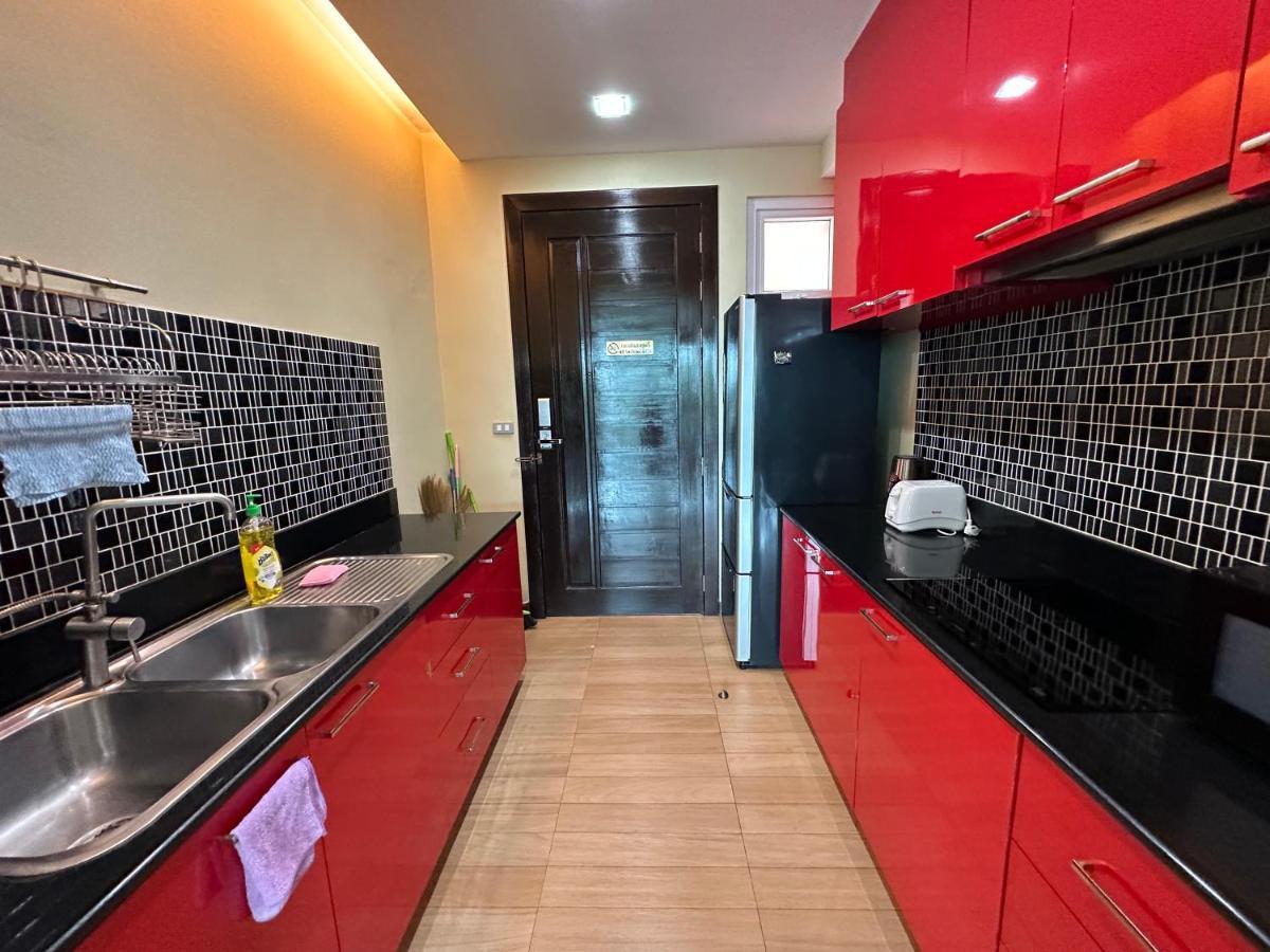 Phuket Condominium Karon Beach Экстерьер фото