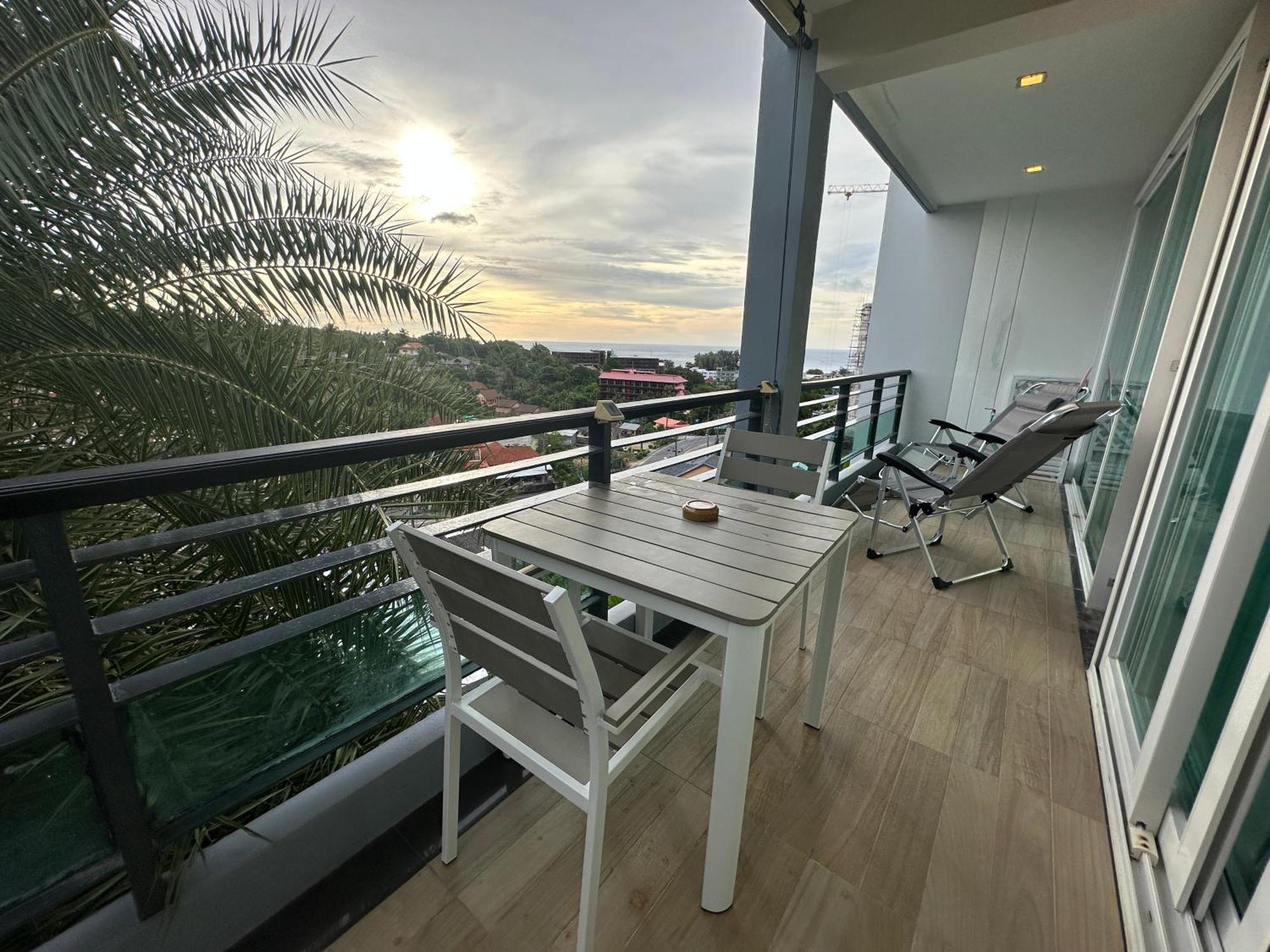 Phuket Condominium Karon Beach Экстерьер фото